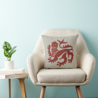 Red Gothic Revival Lion Throw Kissen