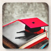 Red Grad Cap & Books Getränkeuntersetzer (Vorderseite)