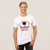 Red Graduate Custom School 2025 Abschluss Tri-Blend Shirt (Vorderseite voll)