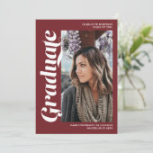 Red graduate script 3 Foto Abschluss Einladung (Stehend Vorderseite)
