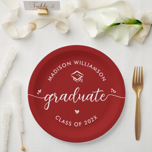 Red Graduation Script Hearts Cap Icon Modern Bold Pappteller (Hochzeit)