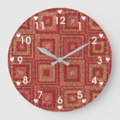Red Granny Square Pattern Große Wanduhr (Vorderseite)