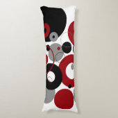 Red, Gray and Black Dots Seitenschläferkissen (Vorderseite Vertikal)