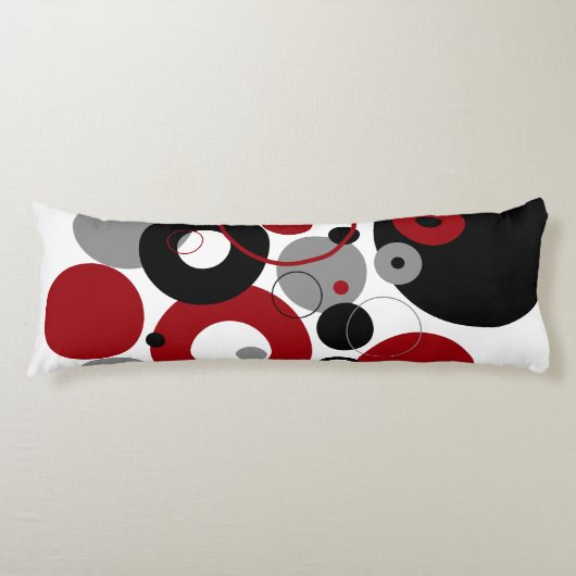 Red, Gray and Black Dots Seitenschläferkissen (Vorderseite)