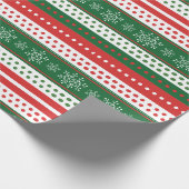 Red Green and Blue Festive Christmas Pattern Geschenkpapier (Ecke)