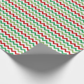 Red Green and White Zigzag Geschenkpapier (Ecke)