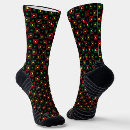 Red Green Black Afrocentric Geometric Pattern Socken
