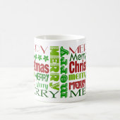 Red & Green Frohe Weihnachtstypografie Tasse (Mittel)