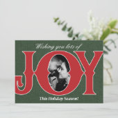 Red & Green Holiday JOY Photo Christmas Card Einladung (Stehend Vorderseite)