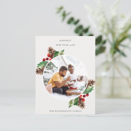 RED GREEN HOLLY BERRY PINE CONE NEW YEAR FOTO POSTKARTE (Stehend Vorderseite)