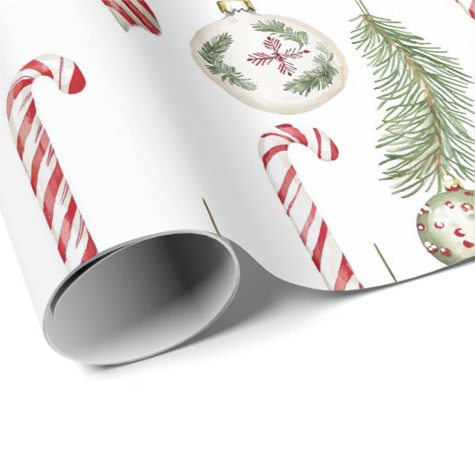 Red & Green Ornaments Candy Canes Pine Christmas Geschenkpapier (Rolleneckpunkt)
