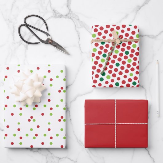 Red & Green Polka Dots Weihnachten koordiniert Geschenkpapier Set (Vorderseite)