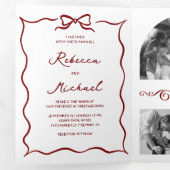 Red Hand Drawn Bow QR Code Photo Wedding Dreifach Gefaltete Einladung (Innen Erste Seite)
