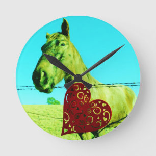Red Heart and Horse Runde Wanduhr