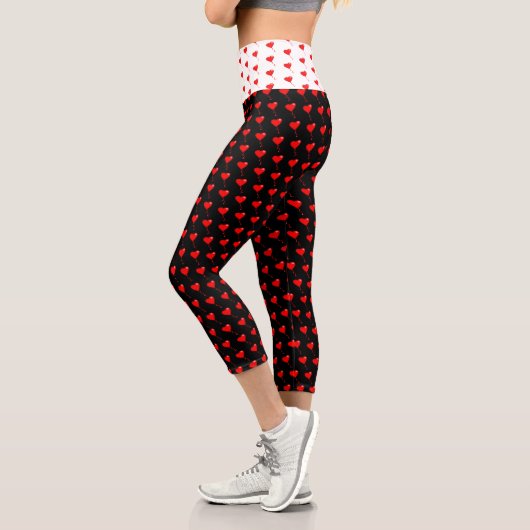 Red Heart Girl Fun Balloon Muster White Black Capri Leggings (Links)