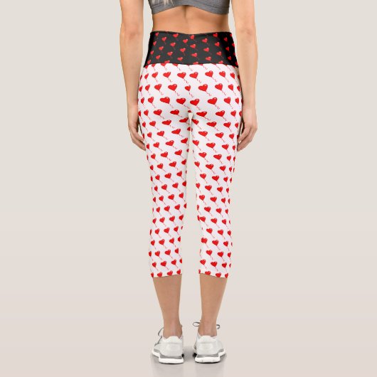 Red Heart Girl Fun Chic Balloon Muster White Capri Leggings (Rückseite)