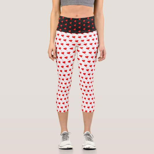 Red Heart Girl Fun Chic Balloon Muster White Capri Leggings (Vorderseite)