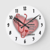 Red Heart LPN Nurse Runde Wanduhr (Vorderseite)