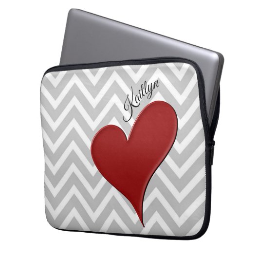 Red Heart on Gray Zickzack Strip with Name Laptopschutzhülle (Vorderseite Links)