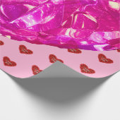 Red heart on pink background Wrapping Paper love Geschenkpapier (Ecke)