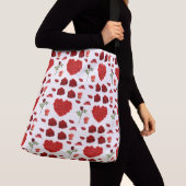 Red heart red flowers garden chic floral foliage tragetaschen mit langen trägern (Von Nahem)