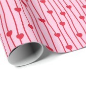Red Heart Vines on Pink Wrapping Paper Geschenkpapier (Rolleneckpunkt)