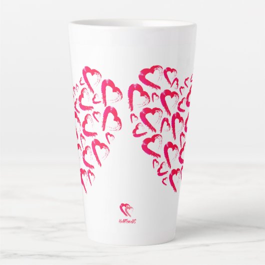 Red Hearts Latte Tasse (Vorderseite)