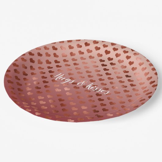 Red Hearts Ombre Pappteller (Schrägansicht)