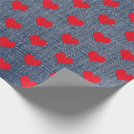 Red Hearts on Denim Wrapping Paper Geschenkpapier (Ecke)
