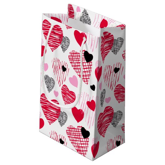 Red Hearts Pattern Valentine's Day Kleine Geschenktüte (Rückseite Schrägansicht)