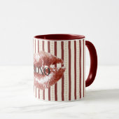 Red Hearts Stripes XOXO Kiss Lips Tasse (VorderseiteRechts)