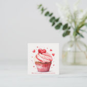 Red Hearts Sweet Cupcake Valentine Day Card Begleitkarte (Stehend Vorderseite)