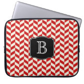 Red Herringbone Chevrons Muster mit Monogramm Laptopschutzhülle (Vorderseite)