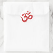 Red Hindu Symbol Om Om Devanagari Calligraphie Runder Aufkleber (Tasche)