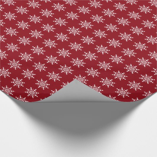 Red Holiday Snowflakes Frohe Weihnachten Geschenkpapier (Ecke)