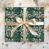 Red Holly Berries and Foliage on Dark Green Geschenkpapier