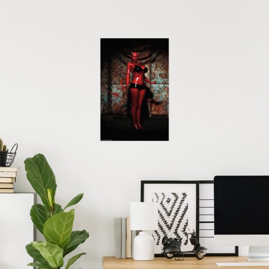 Red Hot Devil Woman Button-Up Poster (Heimbüro)