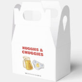 Red Huggies Chuggies Beer Diaper Boy Baby Shower  Geschenkschachtel (Offen)