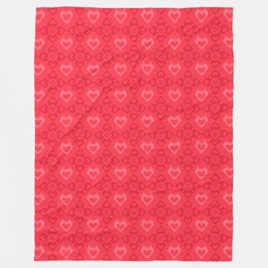 Red Ikat Style Herzmuster Fleecedecke (Vorderseite)