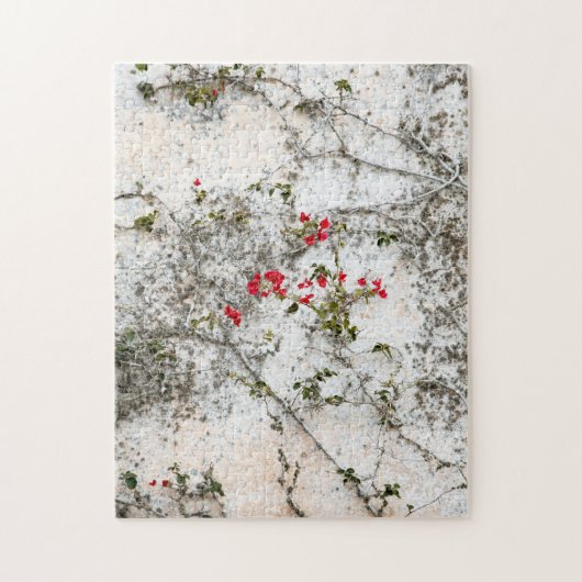 Red Ivy on White Wall Puzzle (Vertikal)