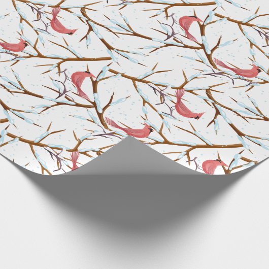 Red Kardinal Bird Snowy Tree Muster Weihnachten Geschenkpapier (Ecke)