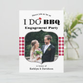 Red Kariert Foto I DO Verlobung Einfache GRILLEN P Einladung (Stehend Vorderseite)