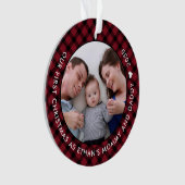 Red Kariert Our First Christmas als Mama und Vater Ornament (Vorderseite)