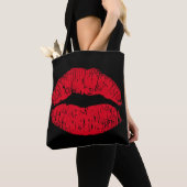 Red Kissing Lips auf schwarz Tasche (Von Nahem)