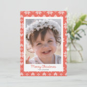 Red Knitter Sweater Pattern Foto Weihnachtskarte Einladung (Stehend Vorderseite)