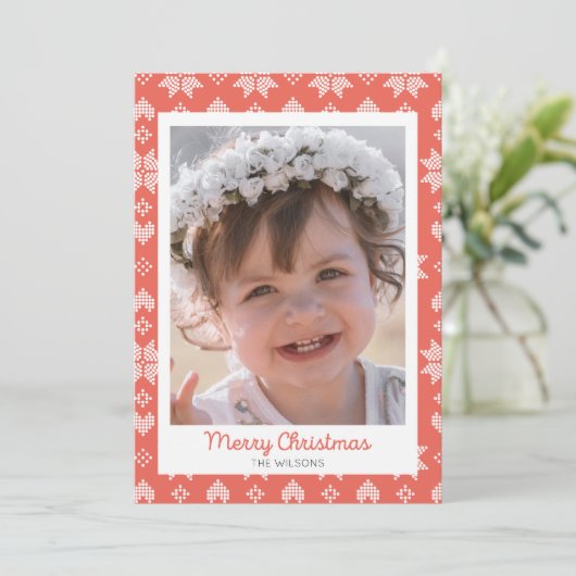 Red Knitter Sweater Pattern Foto Weihnachtskarte Einladung (Stehend Vorderseite)