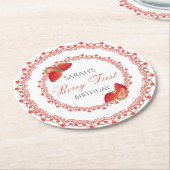Red Lace Berry First Birthday Runder Pappuntersetzer (Angewinkelt)