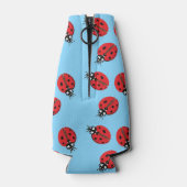 Red Lady Bug Illustration Light Blue Flaschenkühler (Rückseite)