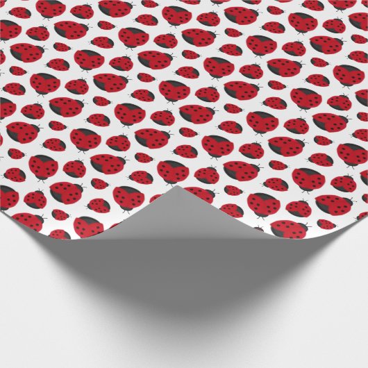 Red Ladybug Pattern Geschenkpapier (Ecke)