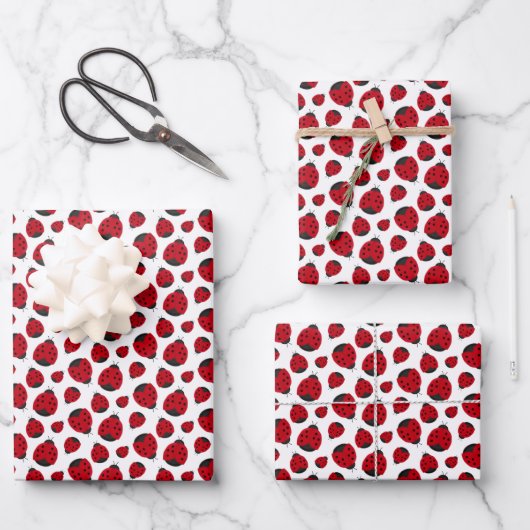 Red Ladybug Pattern Geschenkpapier Set (Vorderseite)